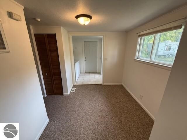 Property Photo:  147 Valley Avenue  MI 48801