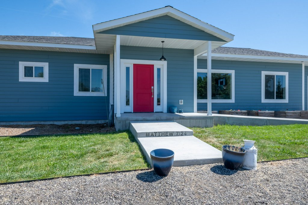 Property Photo: 1212 Winners Circle Lane MT 59828