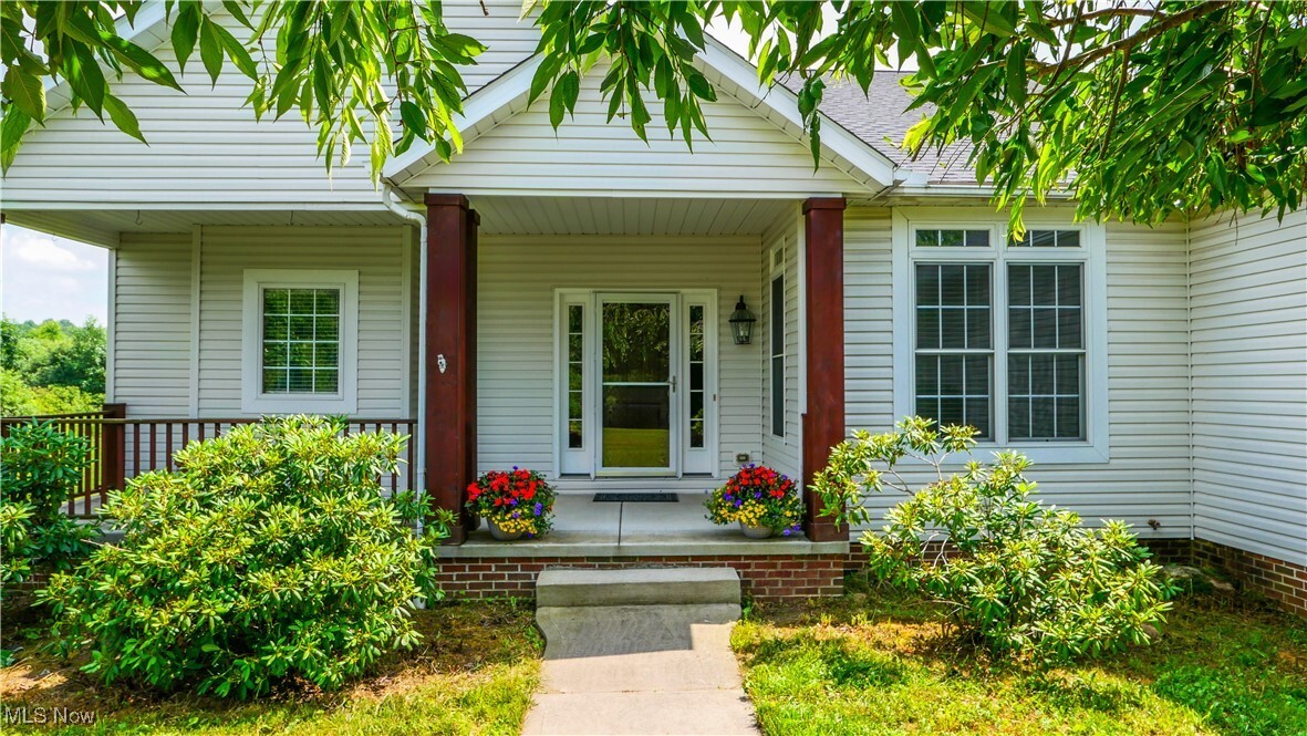 Property Photo: 4840 Wayne Road OH 44255