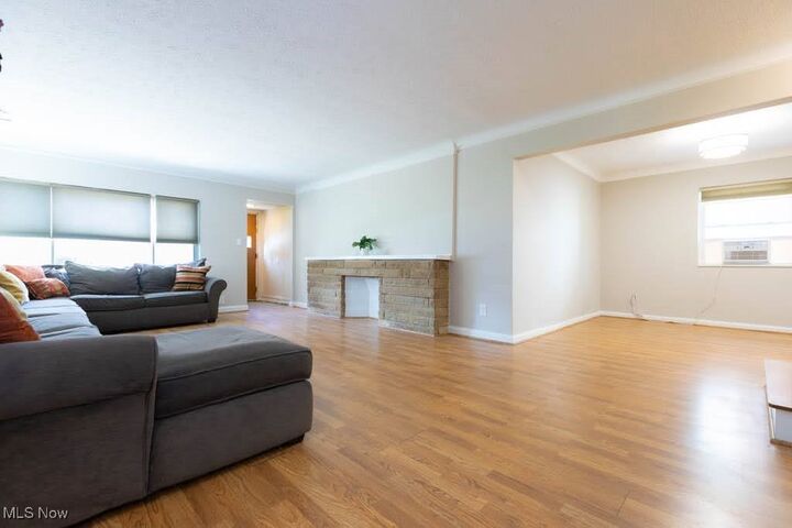 Property Photo: 4045 Colony Road OH 44121