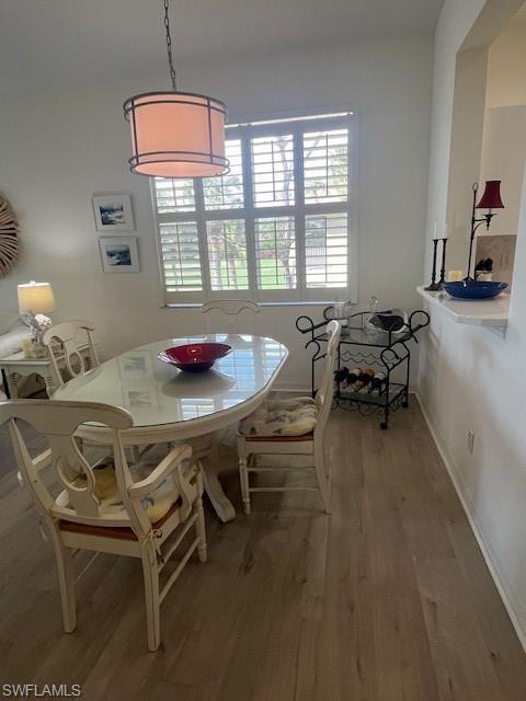 Property Photo: 2325 Carrington Ct 204 FL 34109