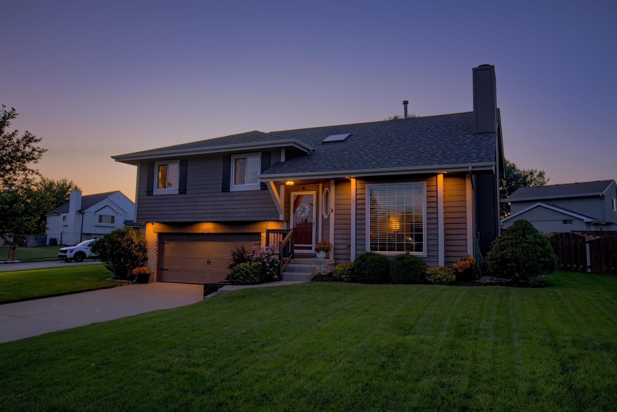 Property Photo:  2410 Marilyn Drive  NE 68046 