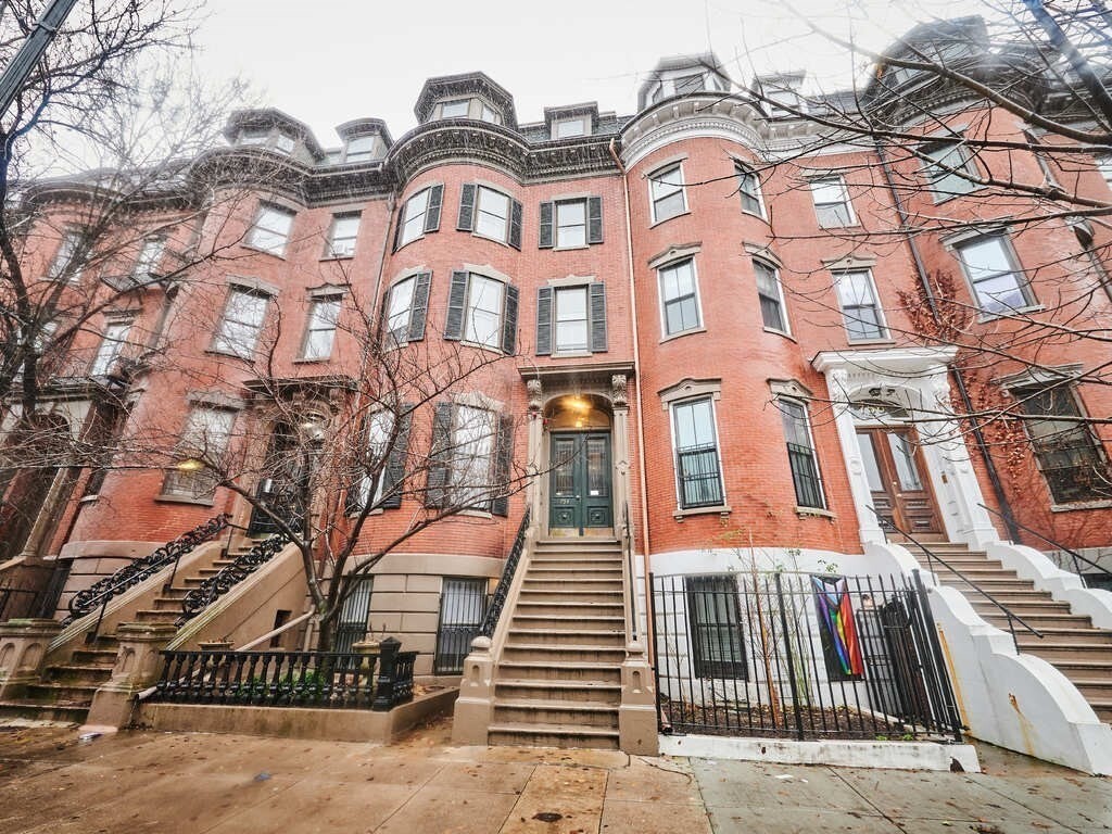Property Photo: 754 Tremont St 3 MA 02118