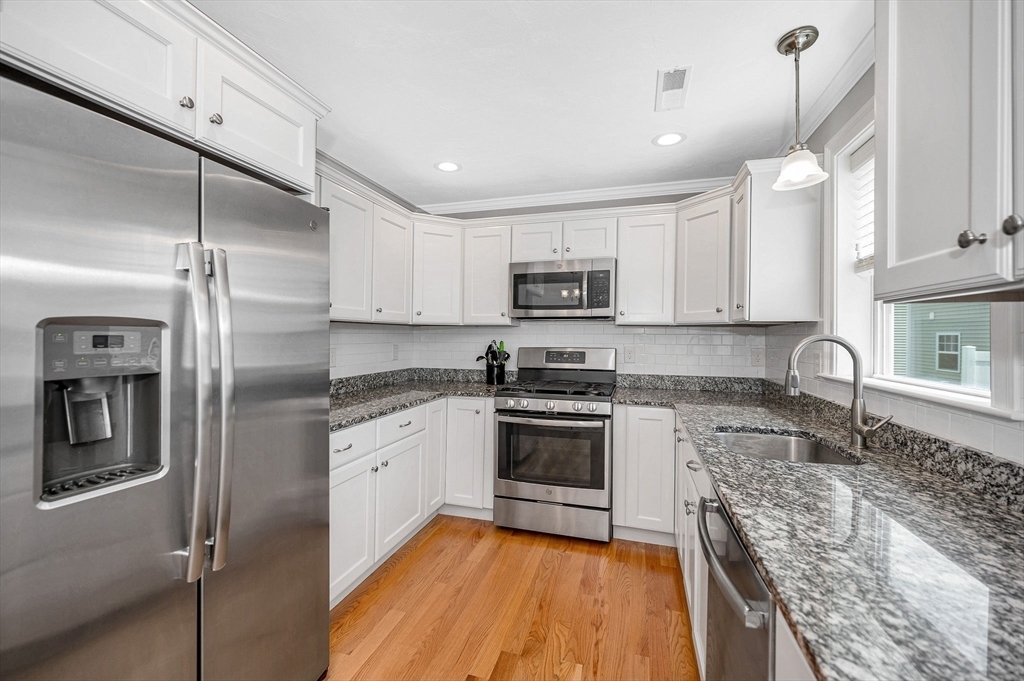 Property Photo: 1400 Gorham St 44 MA 01852
