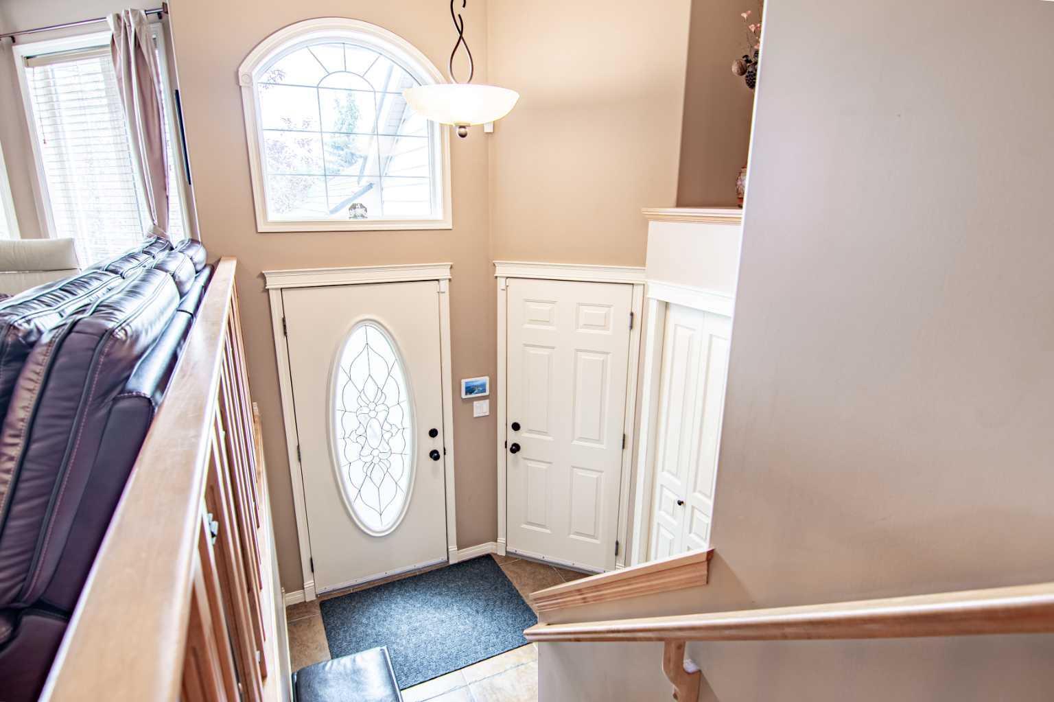 Property Photo: 216 Ackerman Crescent AB T4R 3E6