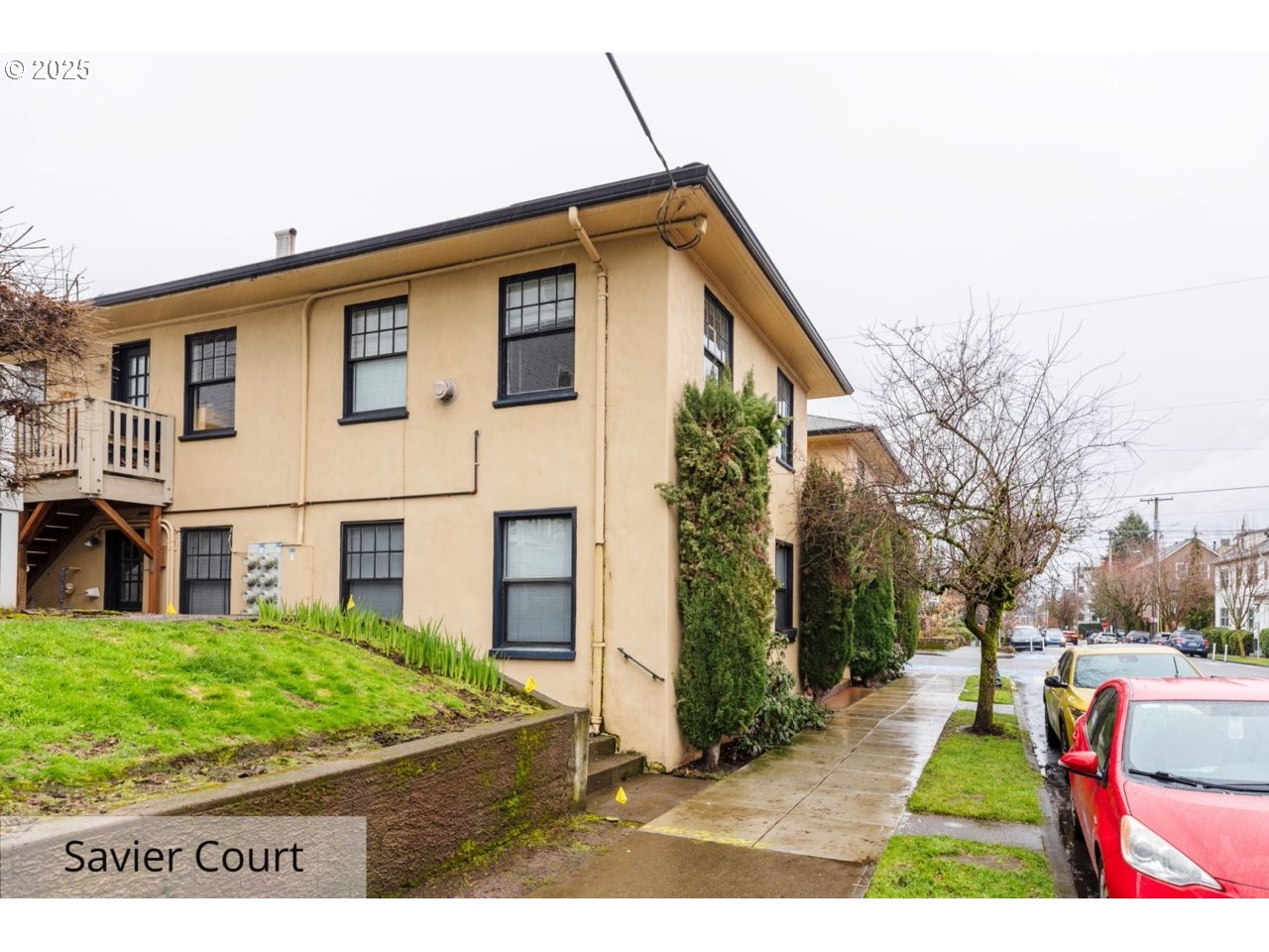 Property Photo: 1635 NW 25th Ave OR 97210