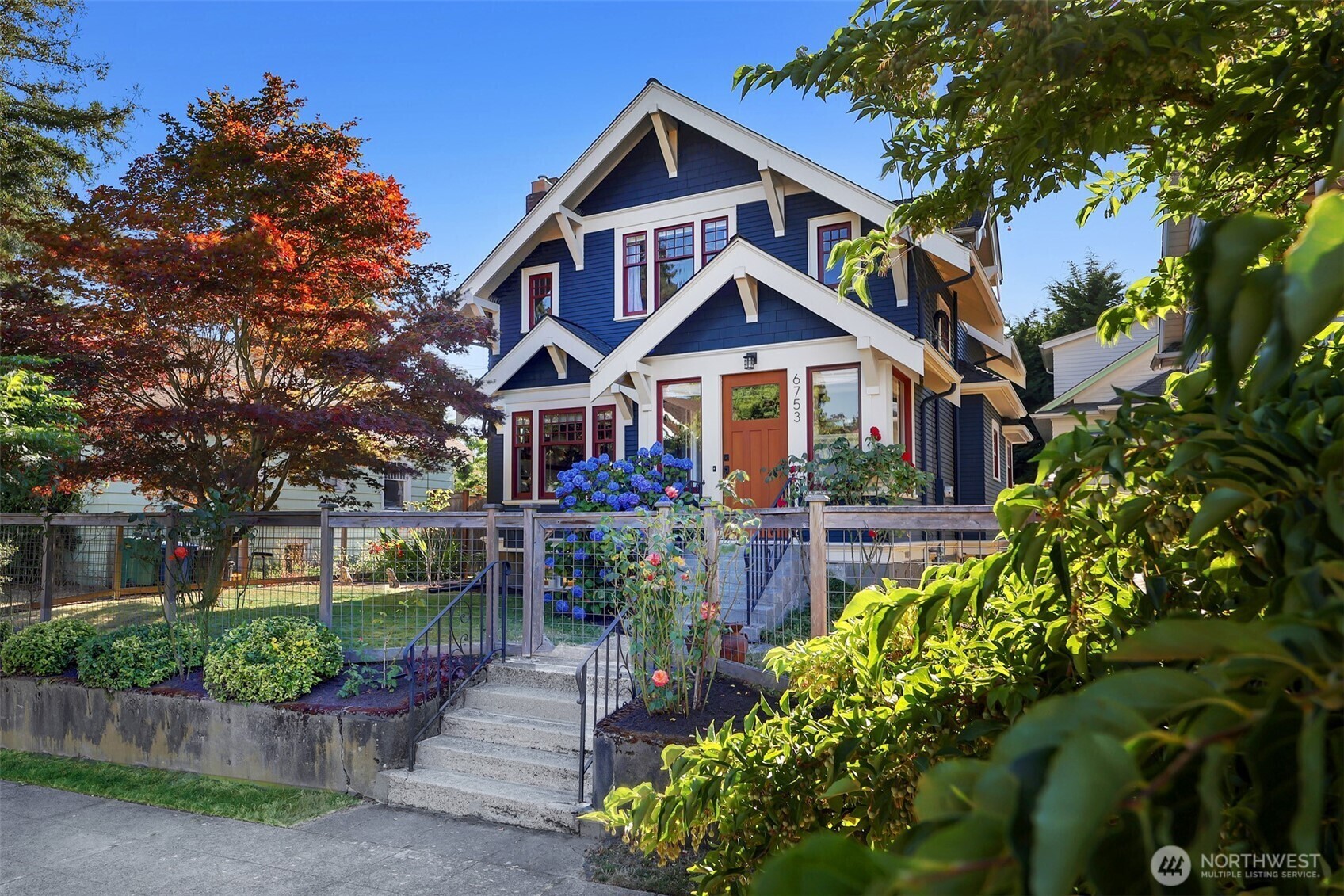 Property Photo: 6753 5th Avenue NW WA 98117