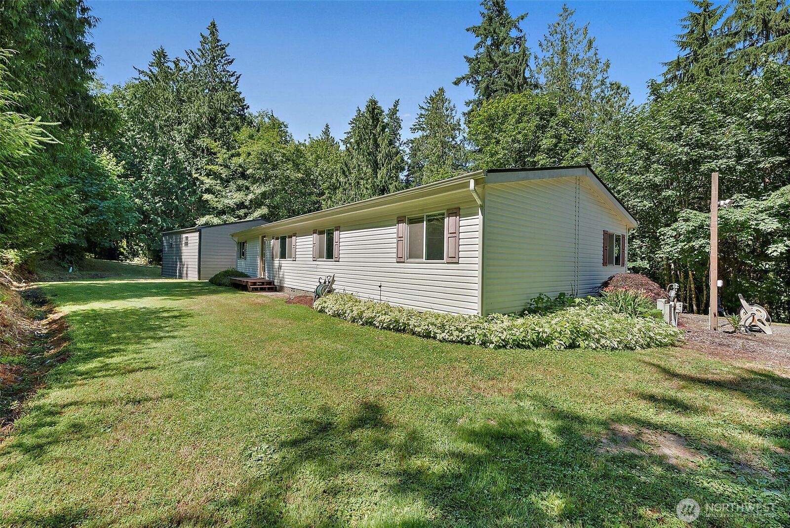 Property Photo: 6677 SE Sedgwick Road WA 98366