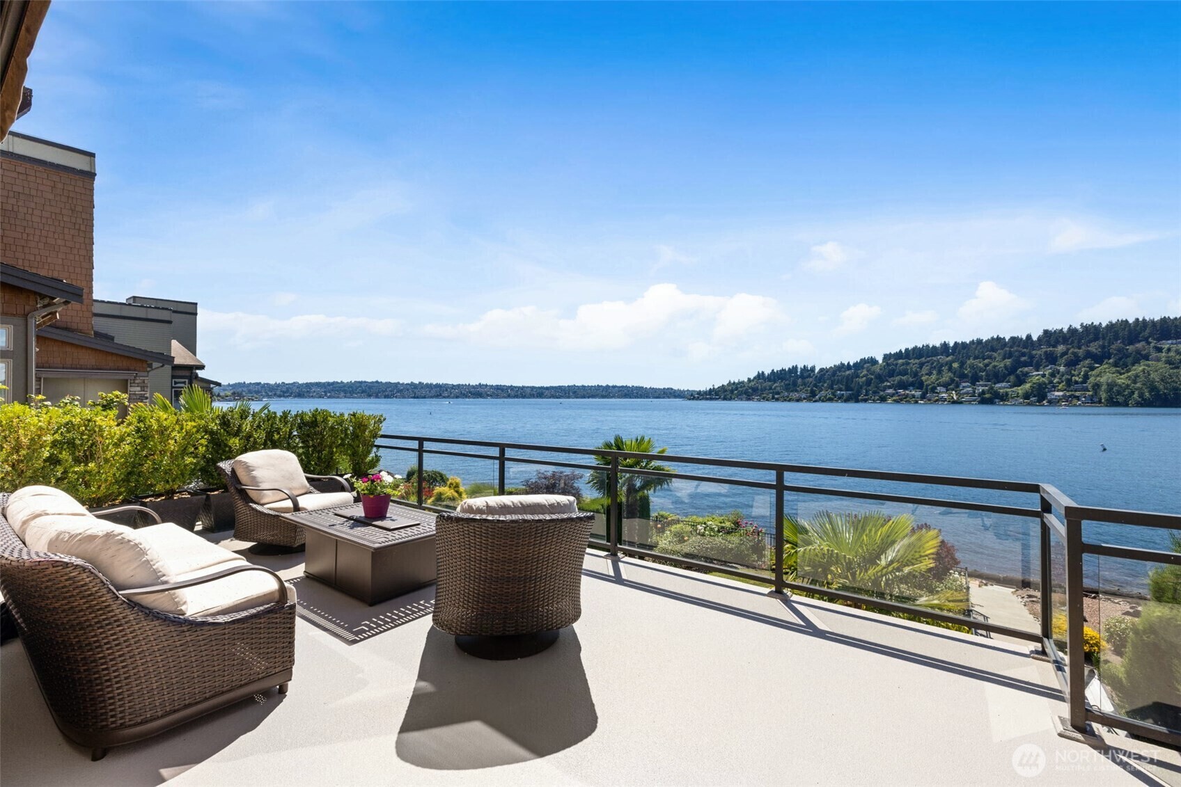 Property Photo: 4261 Williams Avenue N WA 98056
