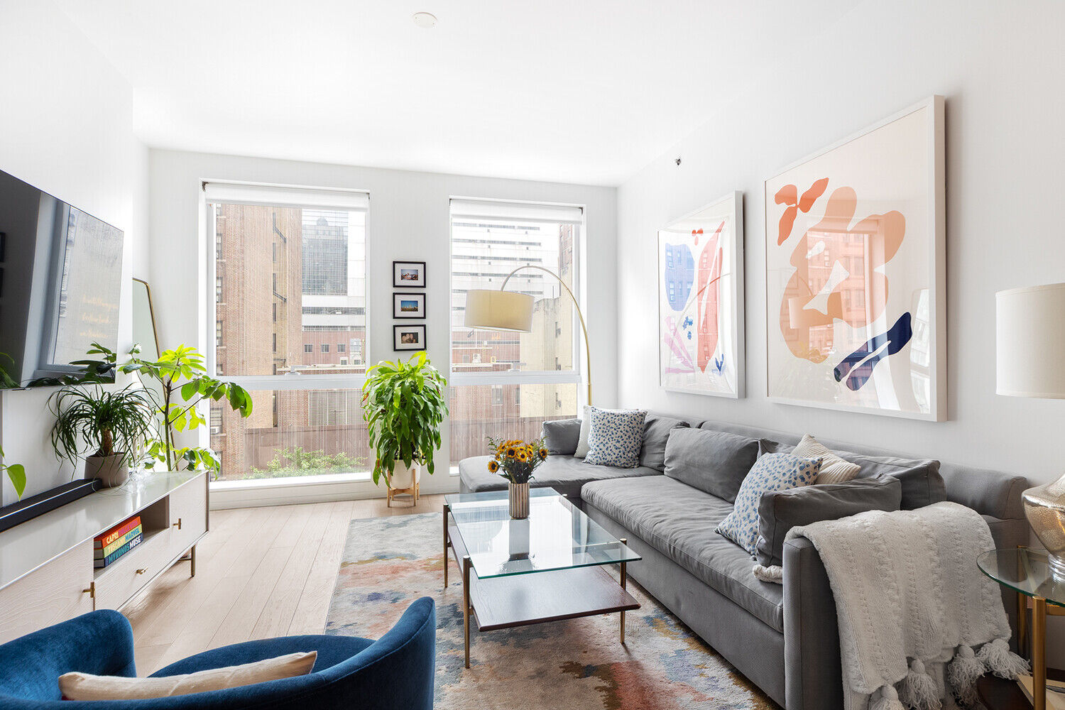 Property Photo:  150 E 23rd Street 6C  NY 10010 