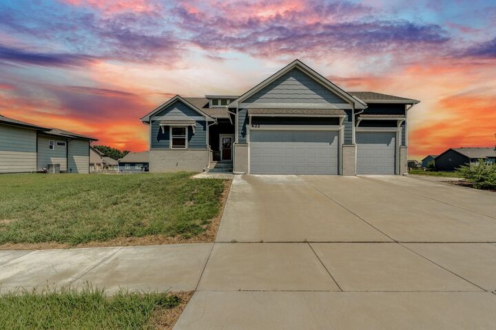 622 S Clear Creek  Wichita KS 67230 photo