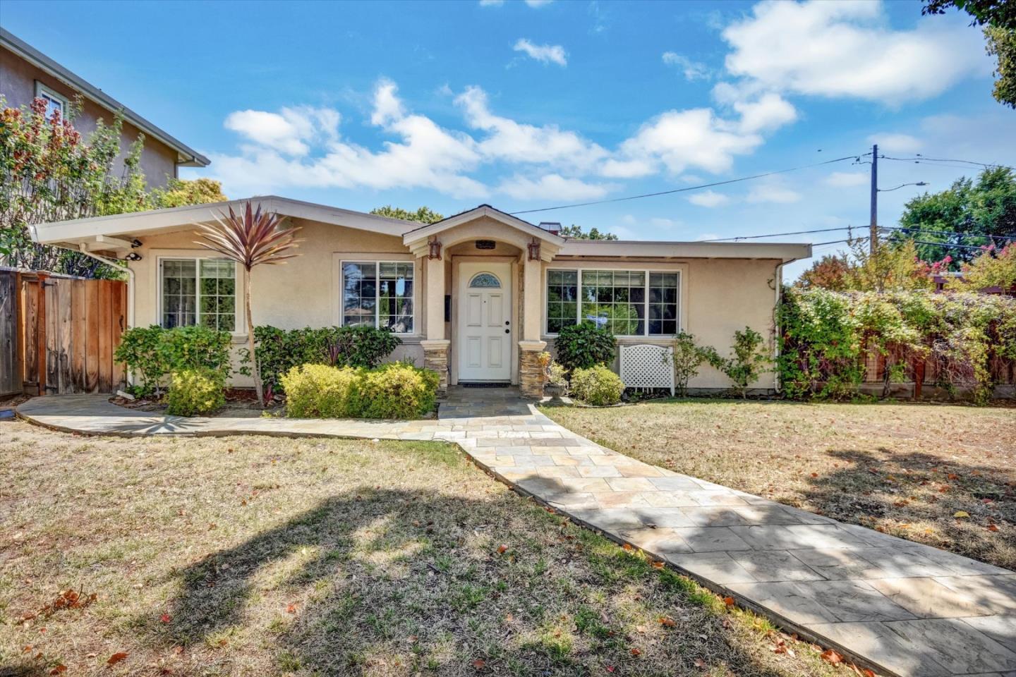18725 Tilson Avenue  Cupertino CA 95014 photo