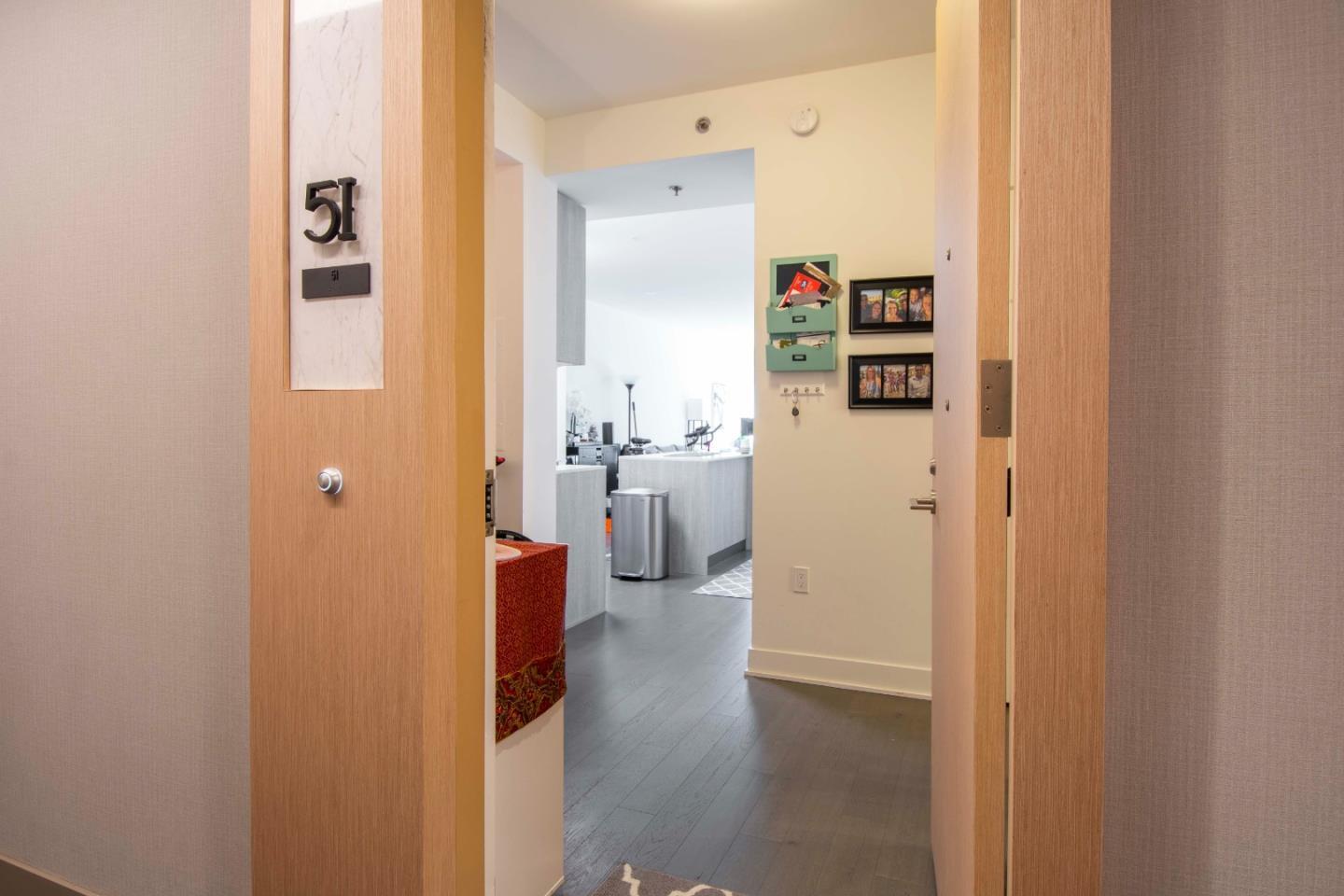 Property Photo: 318 Main Street 5I CA 94105