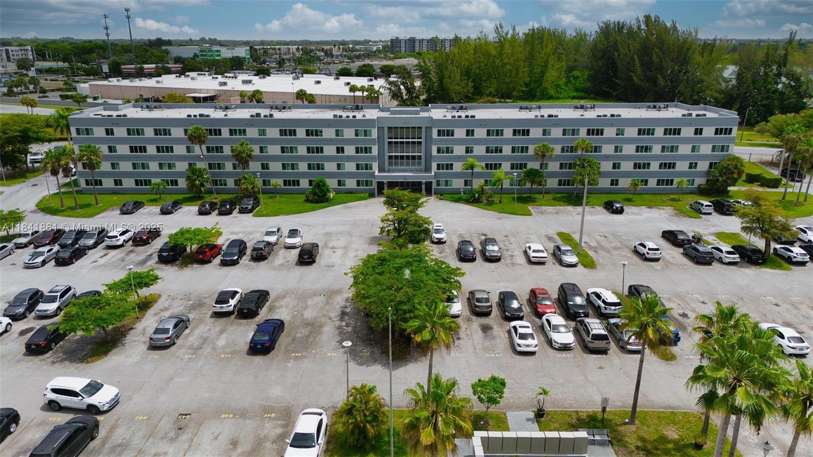 Property Photo:  14840 Naranja Lakes Blvd C1j  FL 33032 