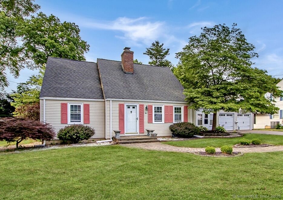 Property Photo:  66 Centerwood Road  CT 06111 