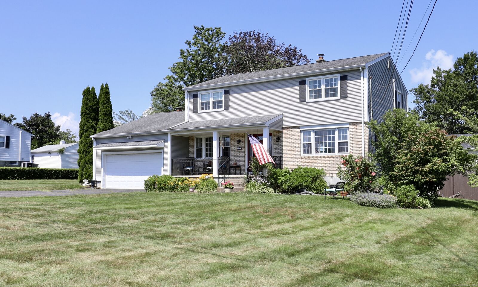 Property Photo: 347 Shingle Hill Road CT 06516
