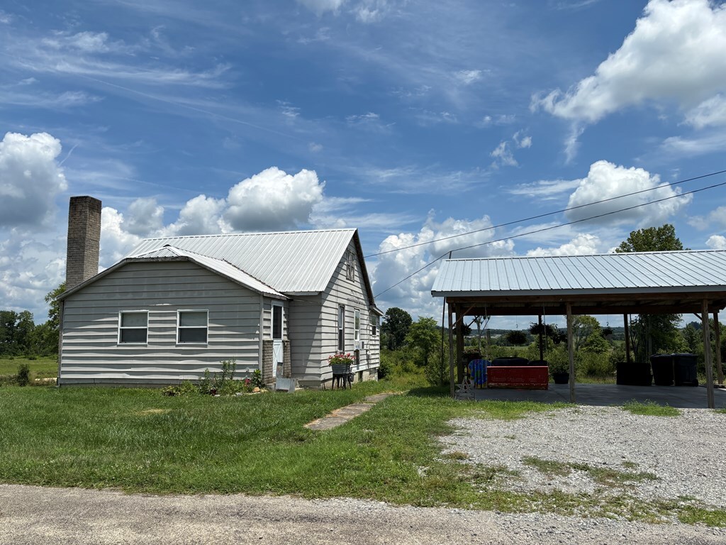 Property Photo:  212 Watts Colony  OH 45640 