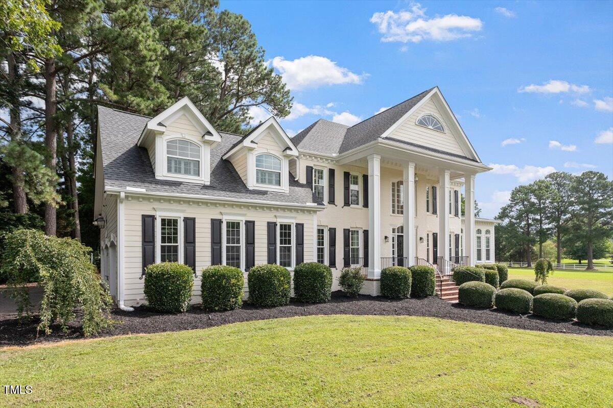 Property Photo: 9309 Wakefields Oak Grove Drive NC 27597