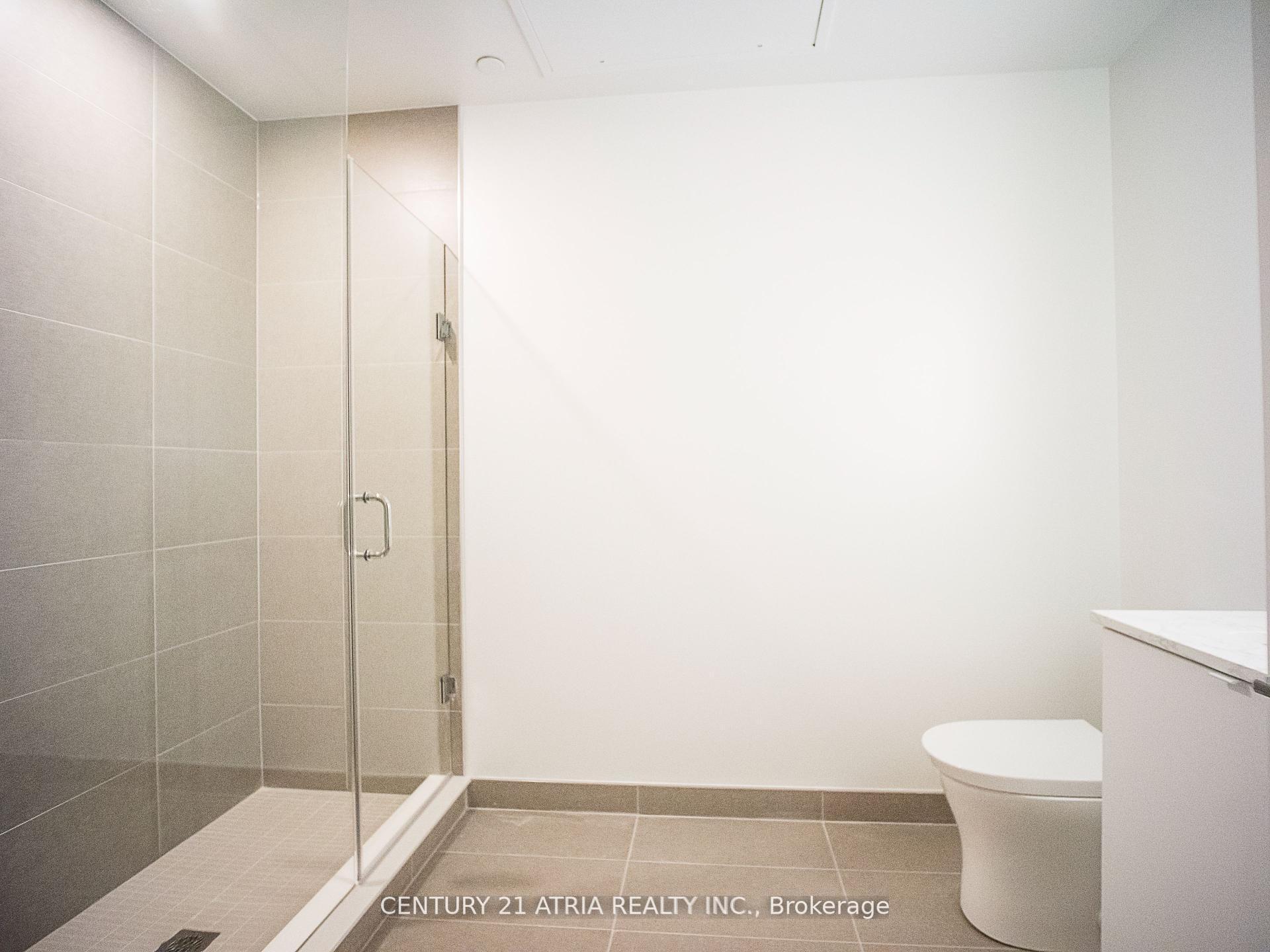 Property Photo:  270 Dufferin Street Lph 15  ON M6K 0H8 
