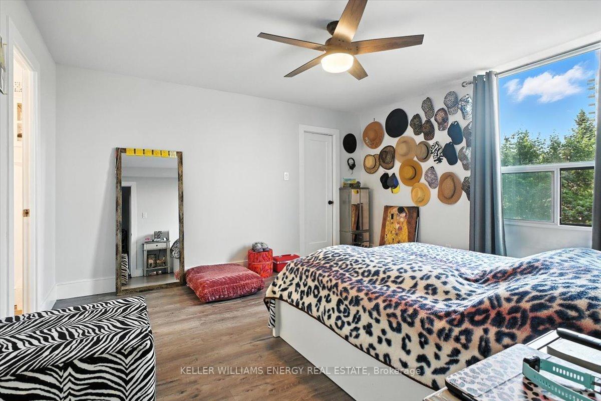 1210 Radom Street 501  Pickering ON L1W 2Z3 photo