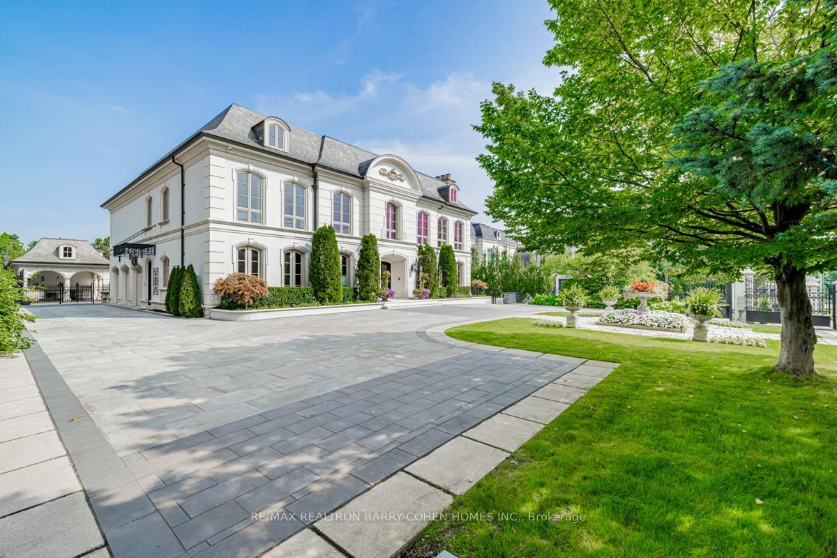 Photo de la propriété: 31 Thornbank Road ON L4J 2A1