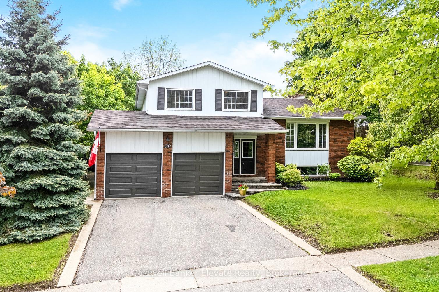 Photo de la propriété: 11 Hillside Drive ON L7G 4W2