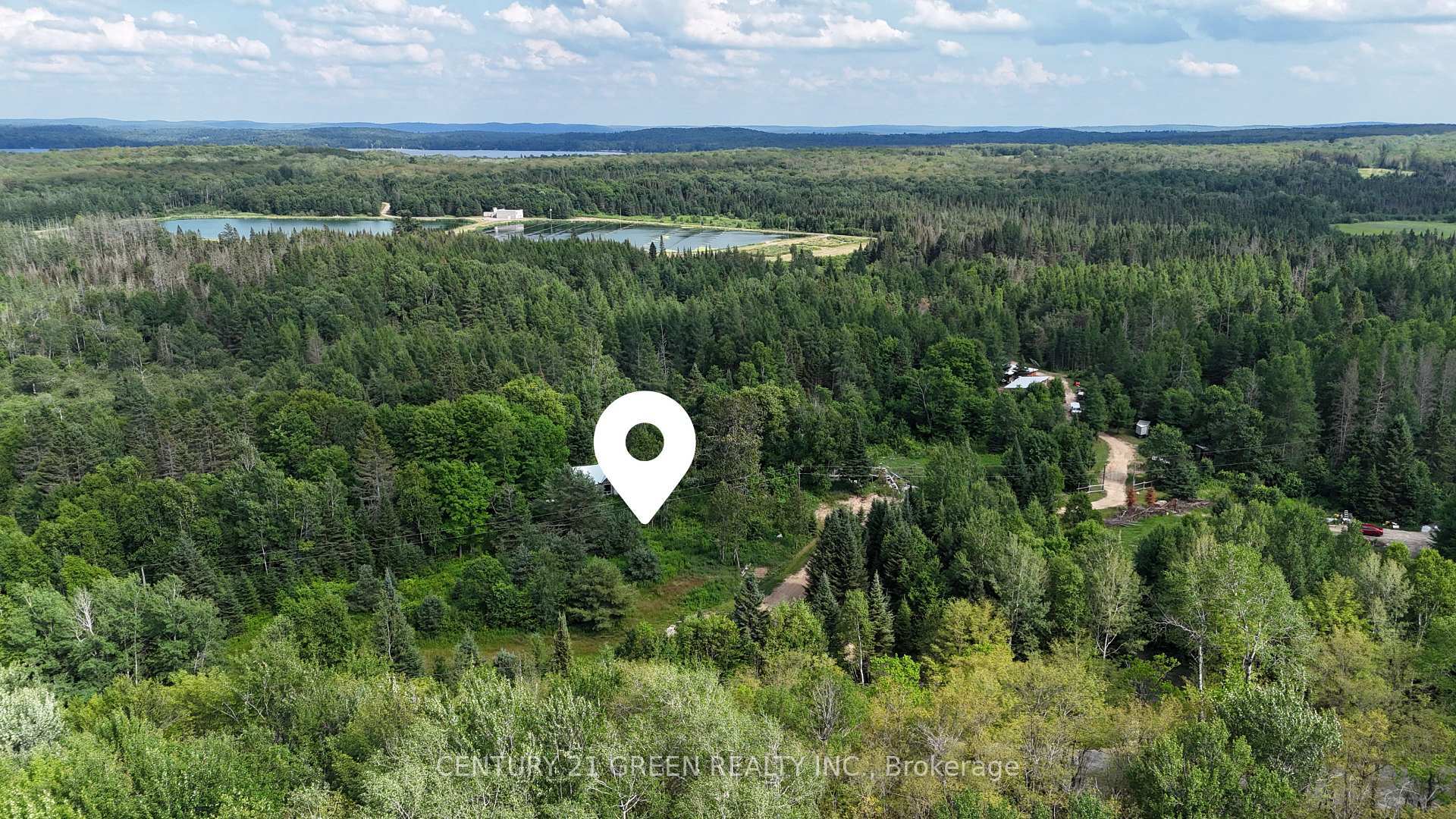 Property Photo:  573 Muskoka Road  ON P0A 1Z0 