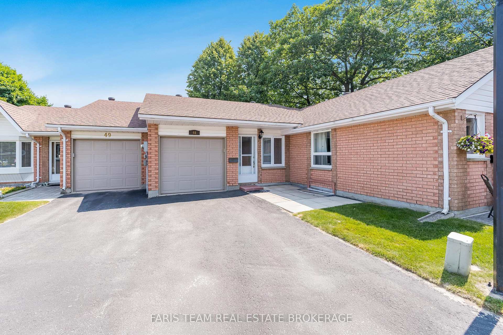 Property Photo: 696 King Street 48 ON L4R 5B7