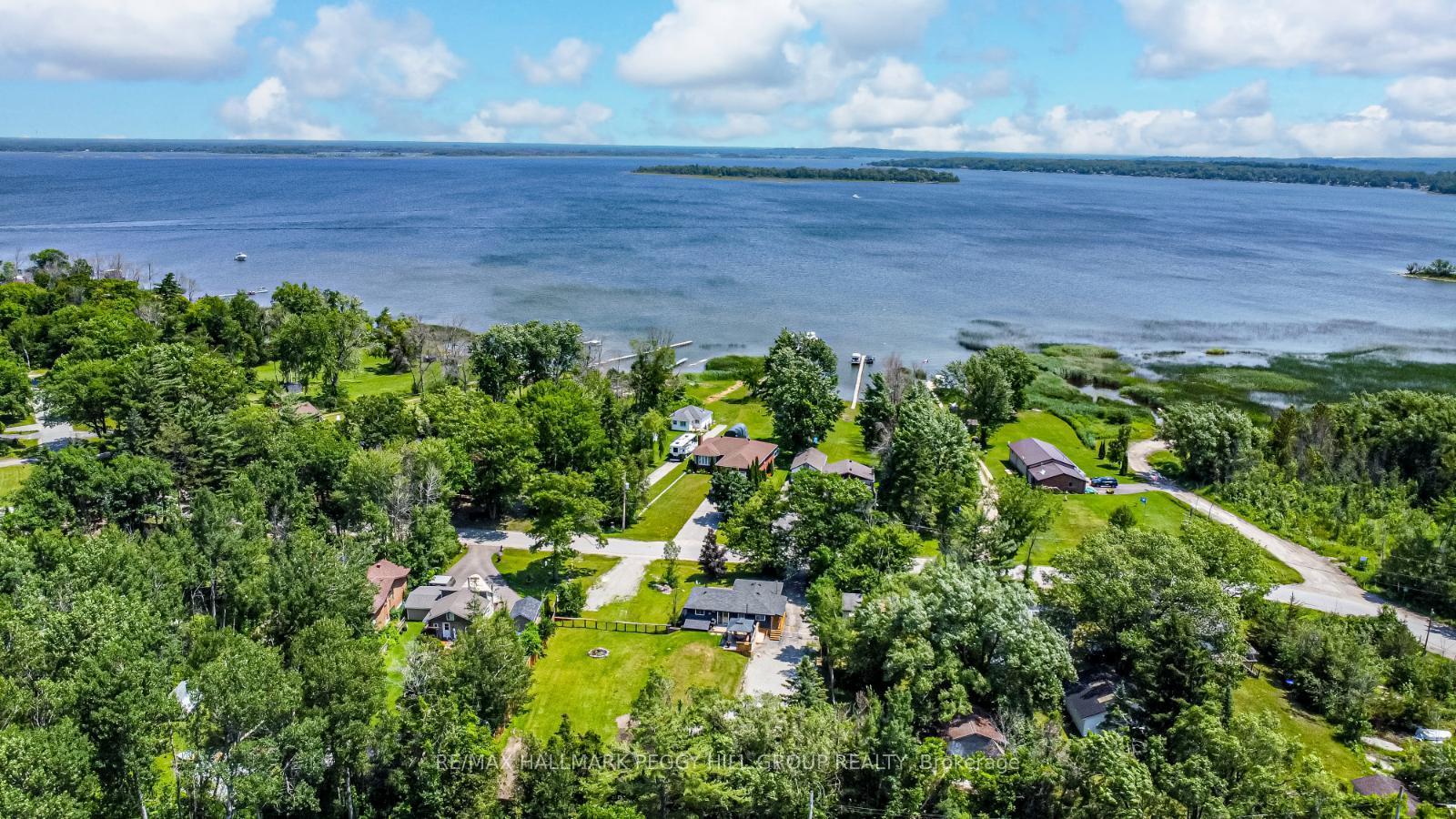 Property Photo: 156 Woodlands Avenue ON L0K 1R0