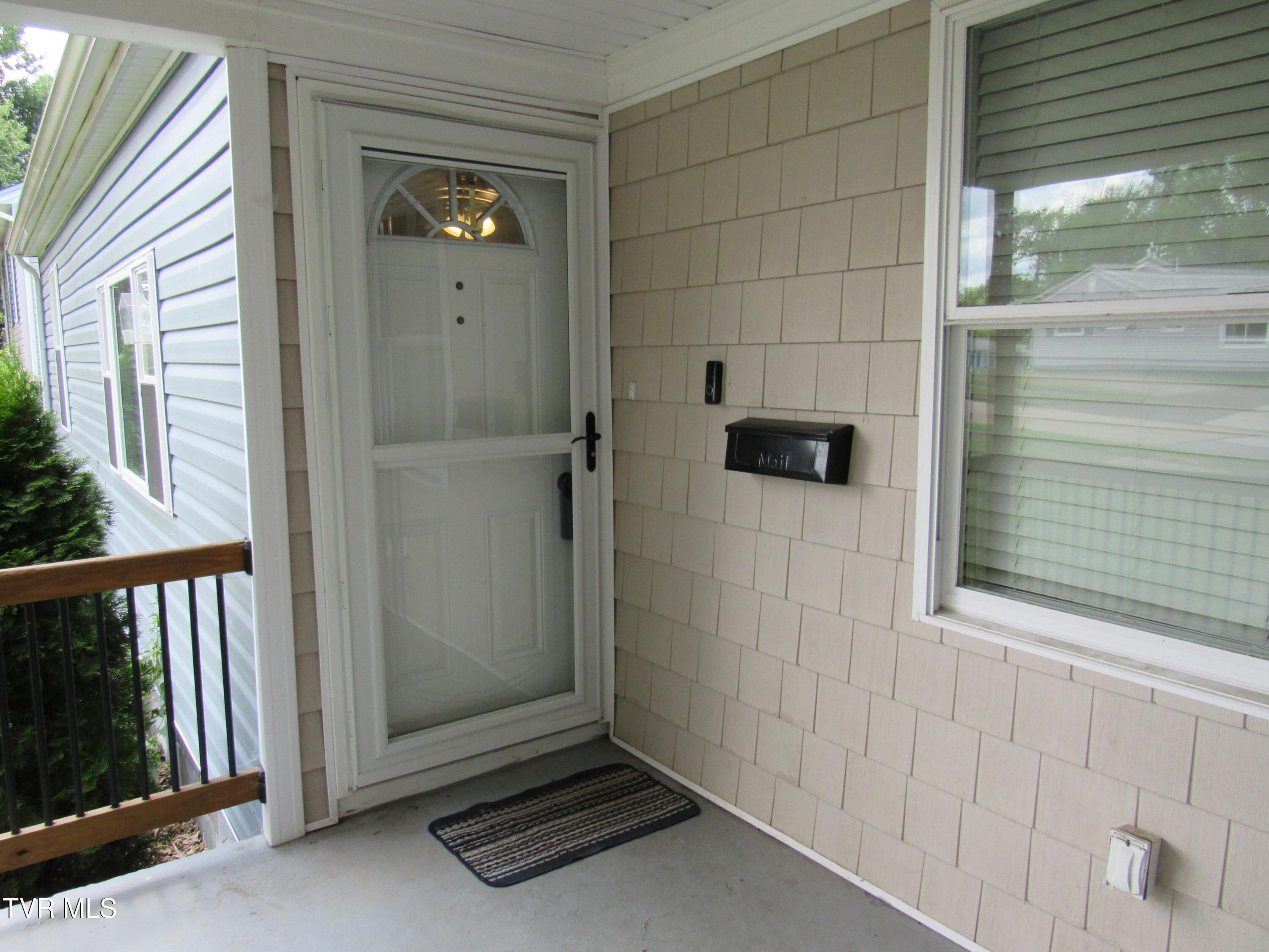 Property Photo:  1557 Greenfield Avenue  TN 37664 