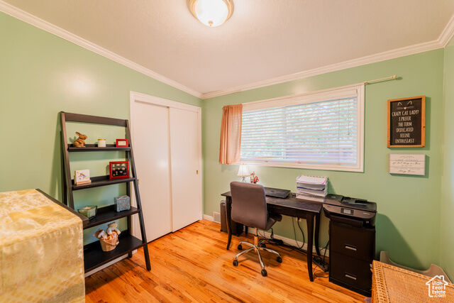 Property Photo: 786 E Lake Cir UT 84106
