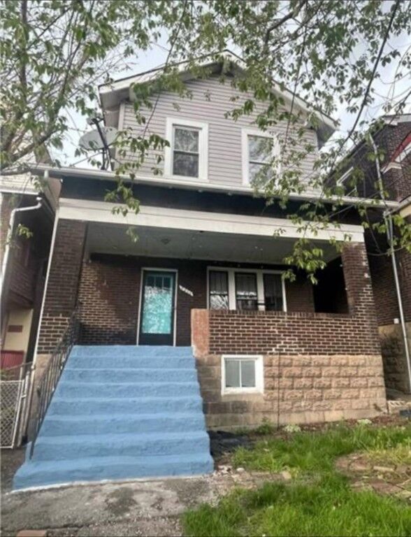 Property Photo: 2006 Locust St PA 15218