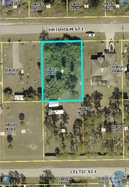 Property Photo: 1230 Celtic St E FL 33974
