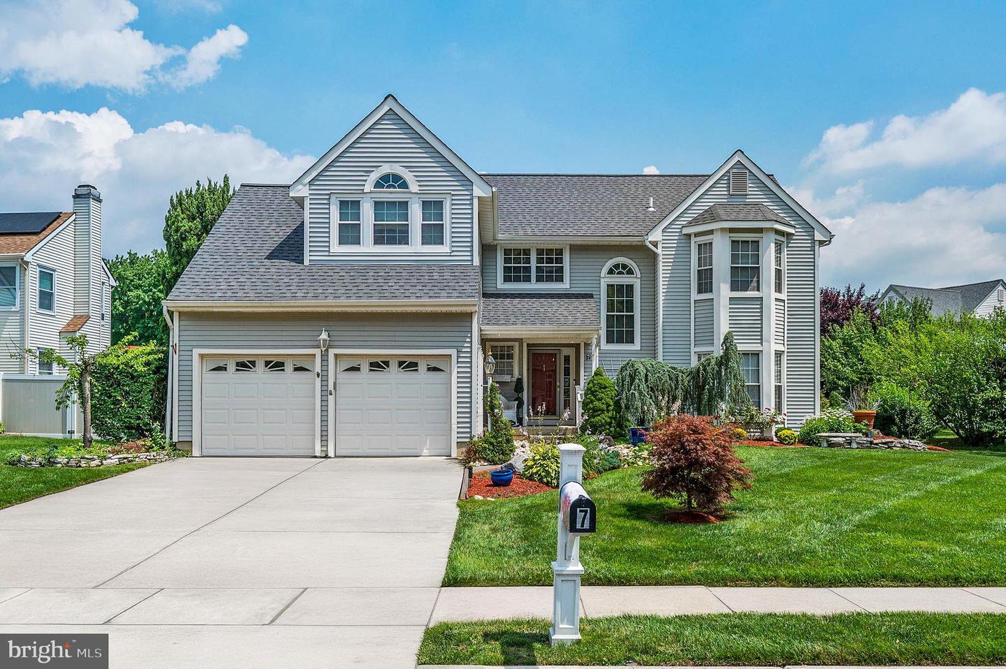 Property Photo: 7 Edinburgh Lane NJ 08054