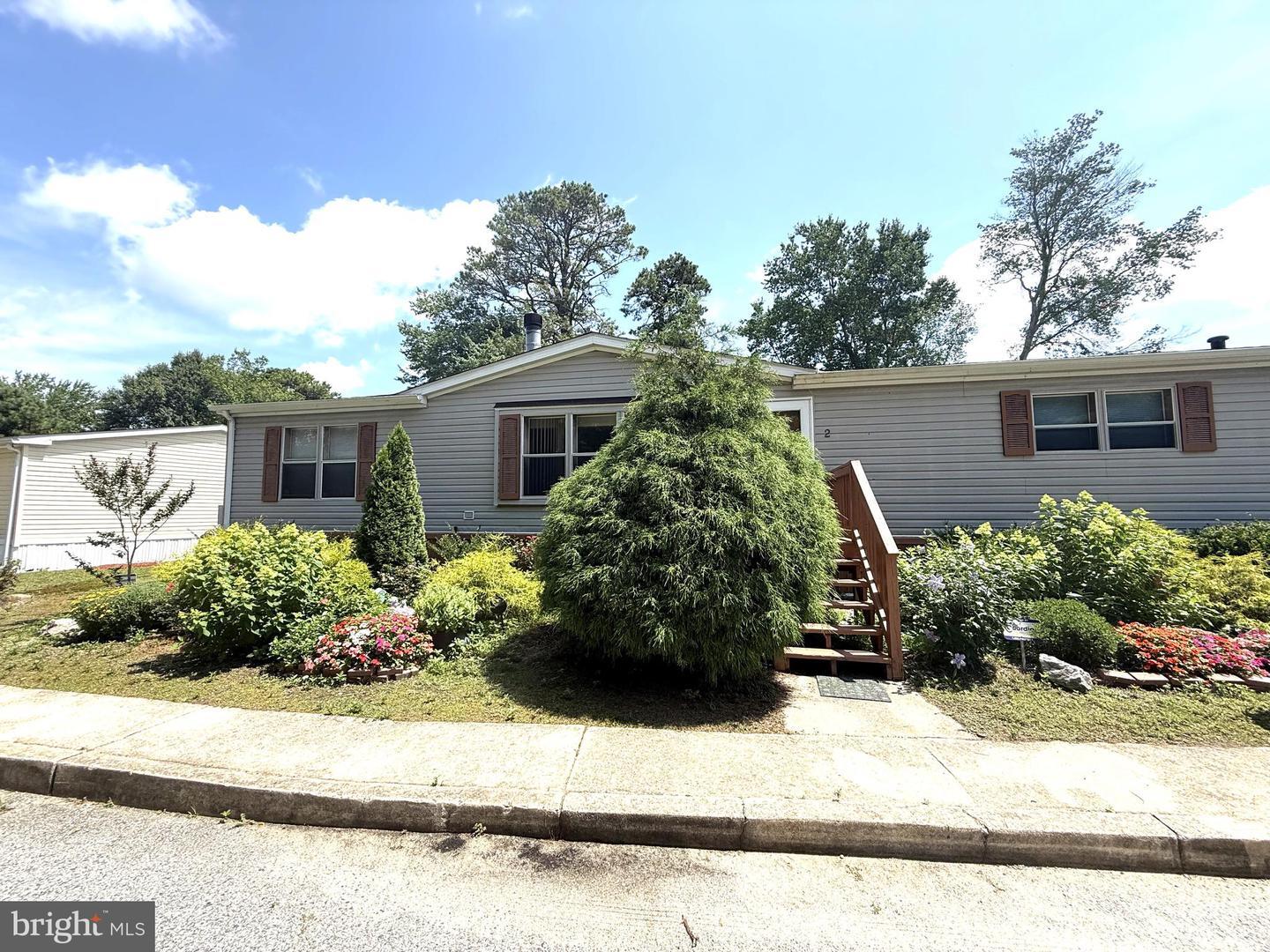 Property Photo:  2 Eisenhower Boulevard  NJ 08332 