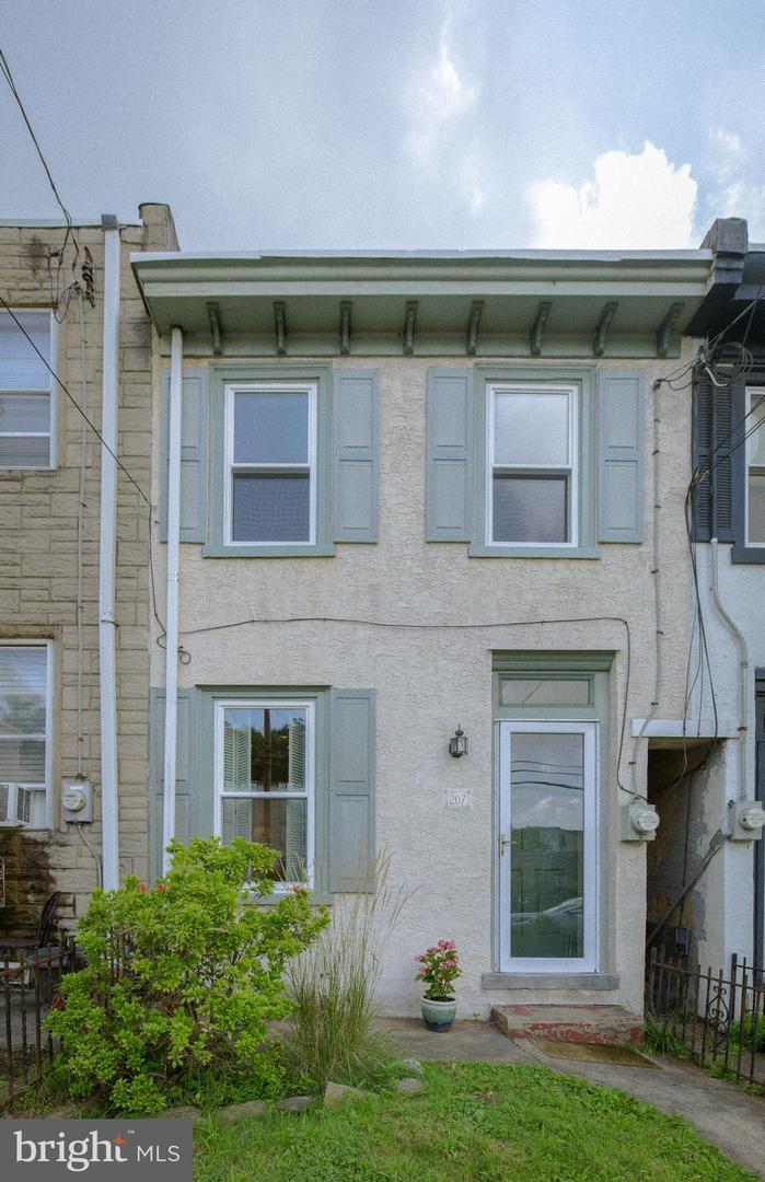 207 Krams Avenue  Philadelphia PA 19127 photo