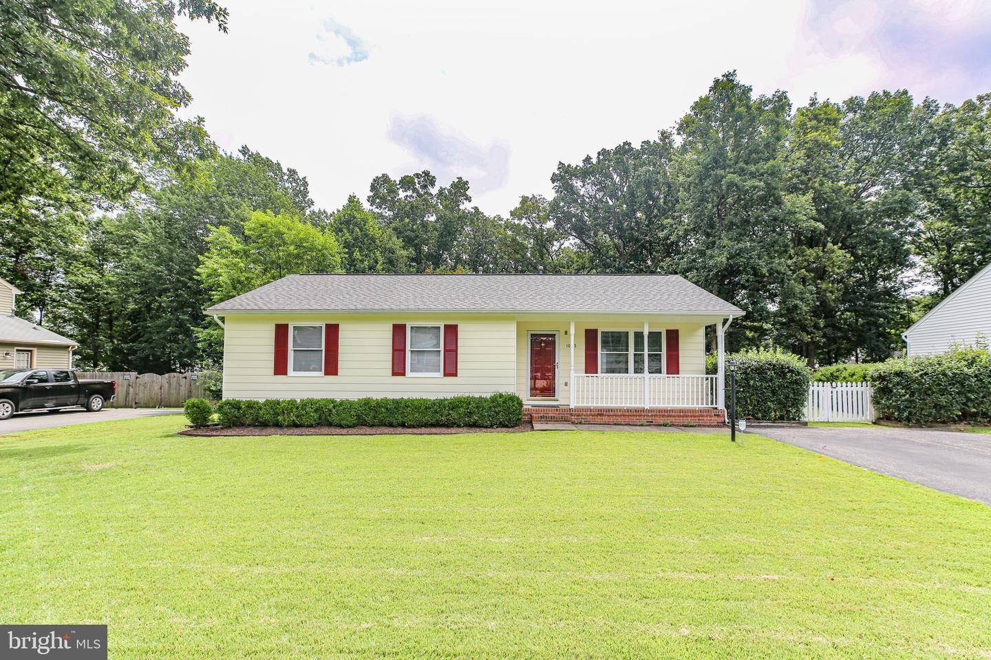 Property Photo: 10615 Holleybrooke Drive VA 22553