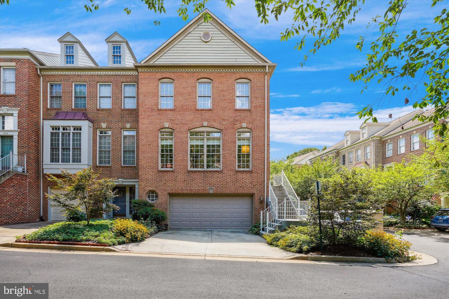 Property Photo:  4692 Kirkpatrick Lane  VA 22311 