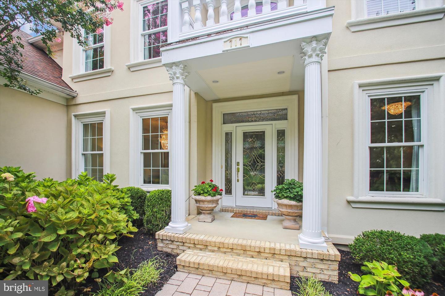 Property Photo:  717 Sonne Drive  MD 21401 