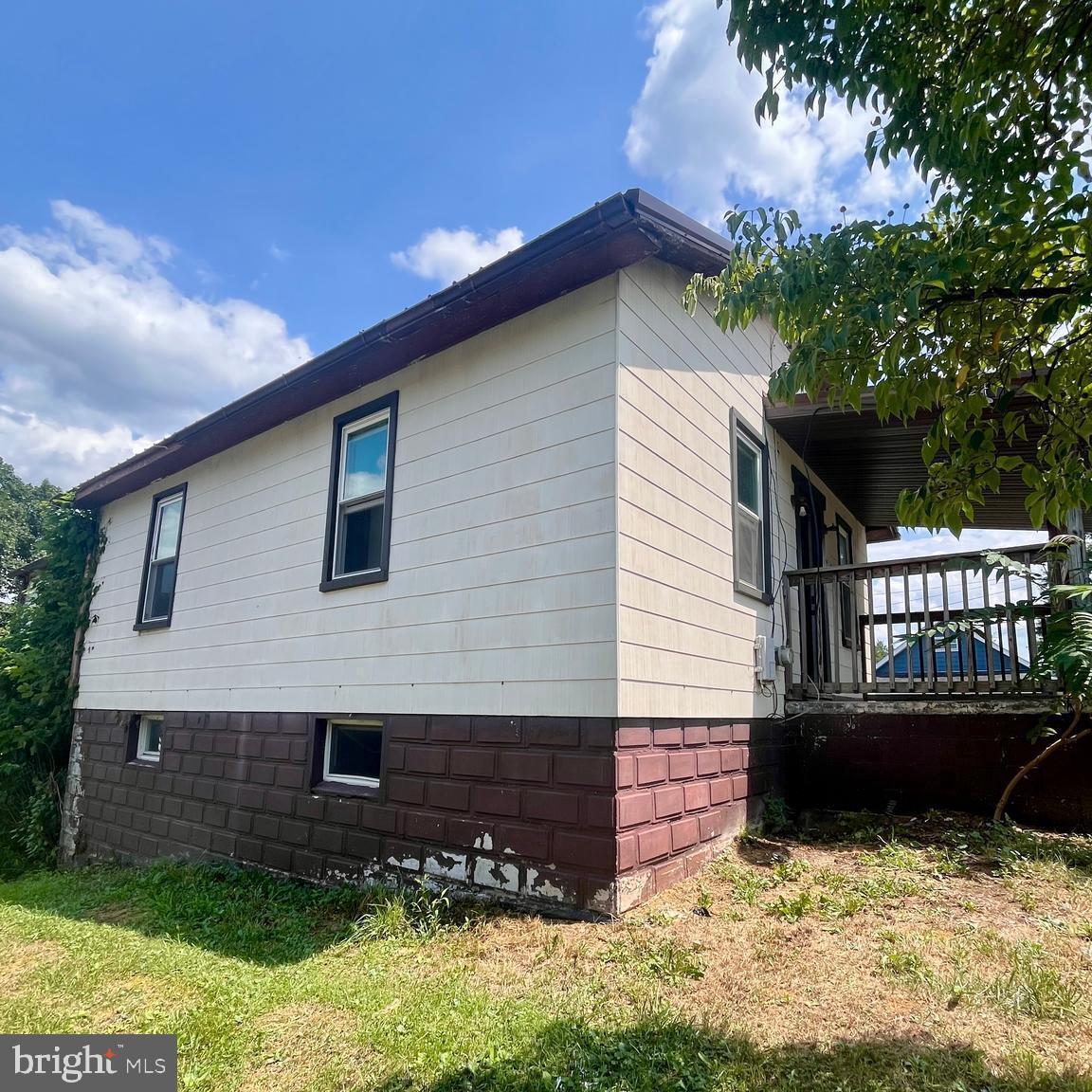 Property Photo: 14620 Redwood Street MD 21502