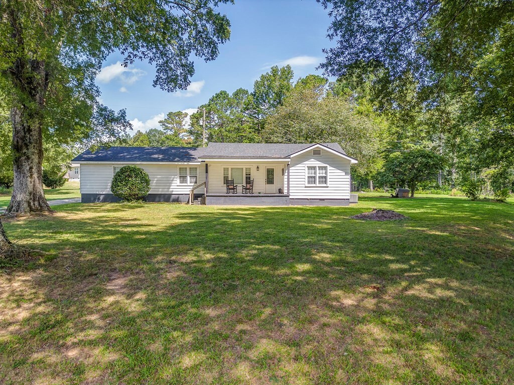 Property Photo: 1446 Lafayette Road GA 30740