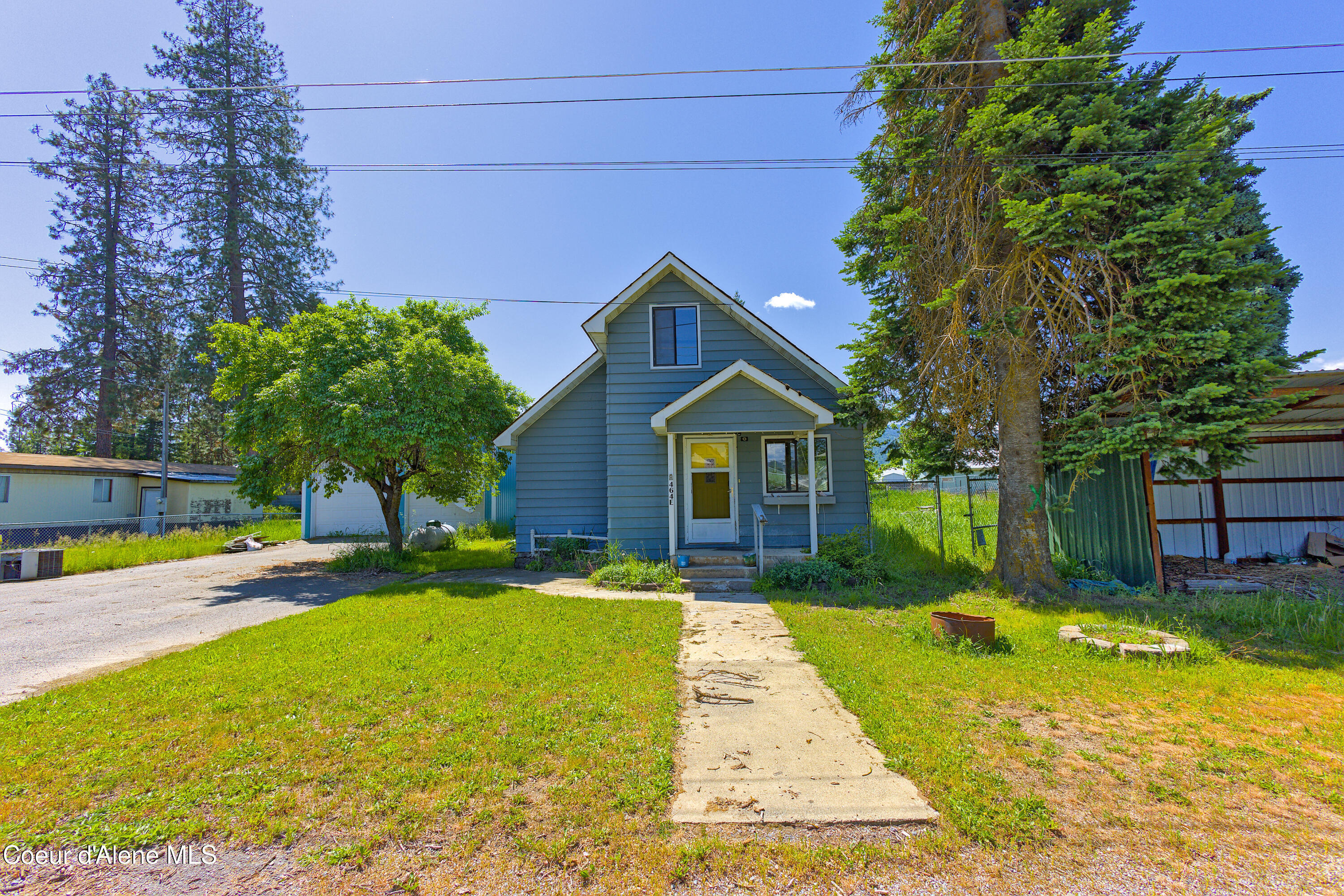 464 E Lincoln Ave  Priest River ID 83856 photo