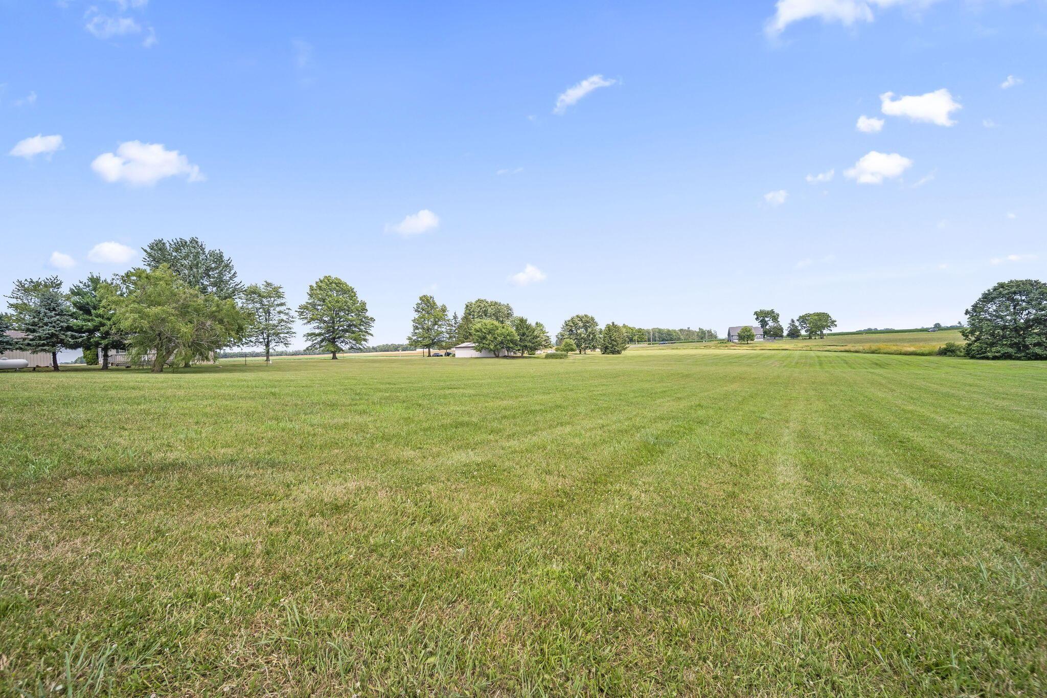 Property Photo: 22515 Wolford-Maskill Road OH 43040