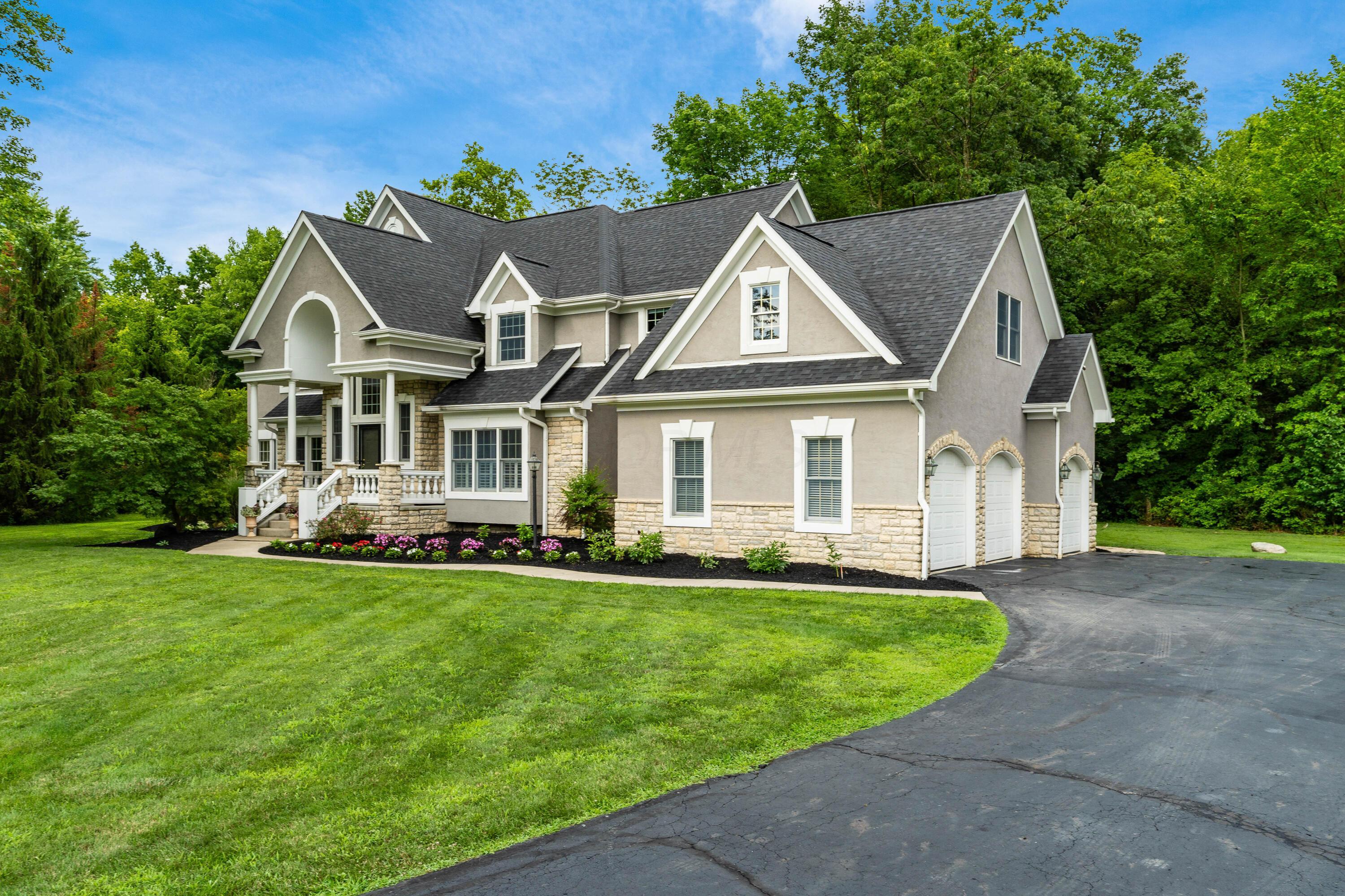 Property Photo: 7735 Clear Creek Court OH 43004