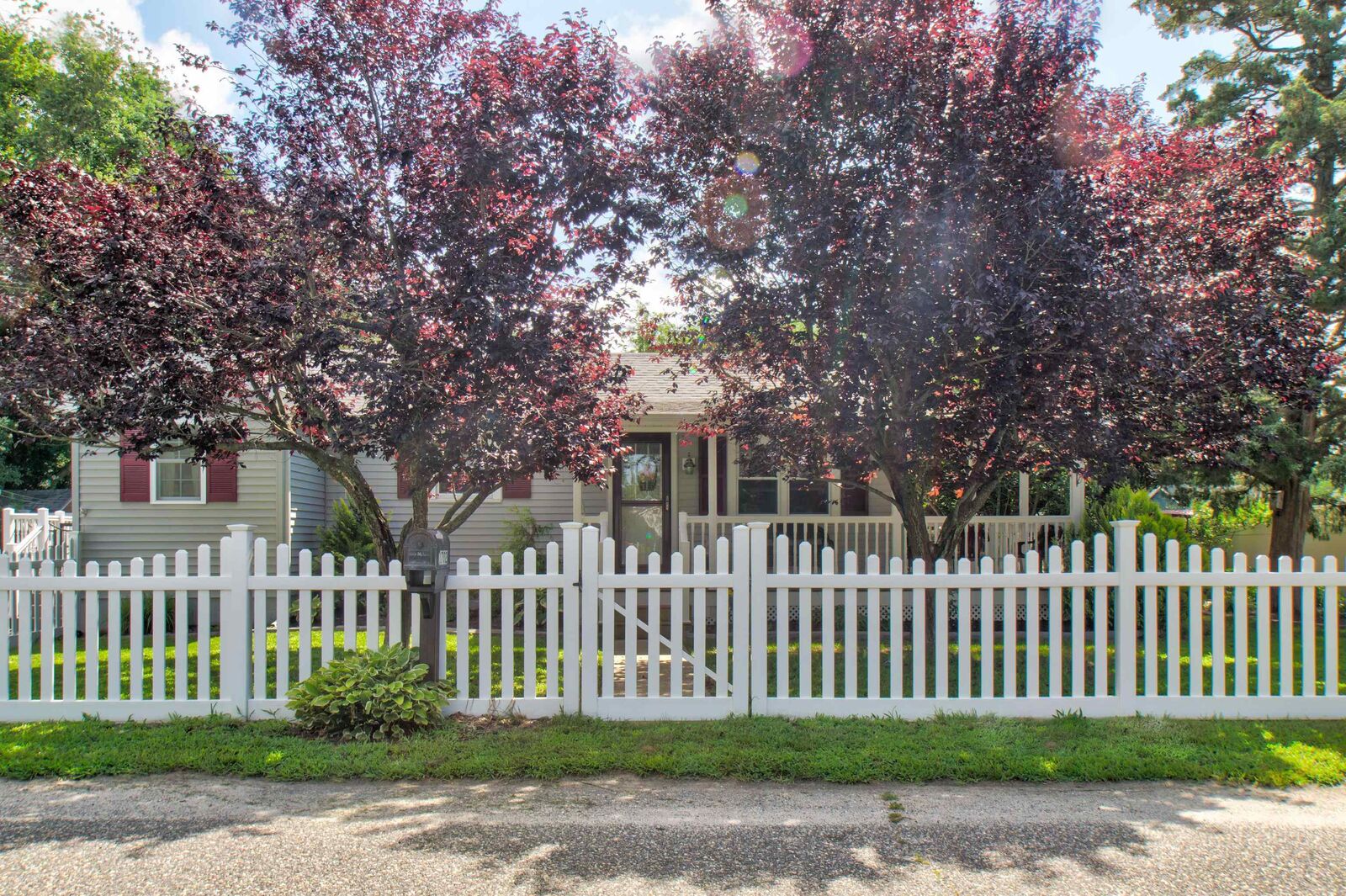 Property Photo:  1702 Woolson  NJ 08021 