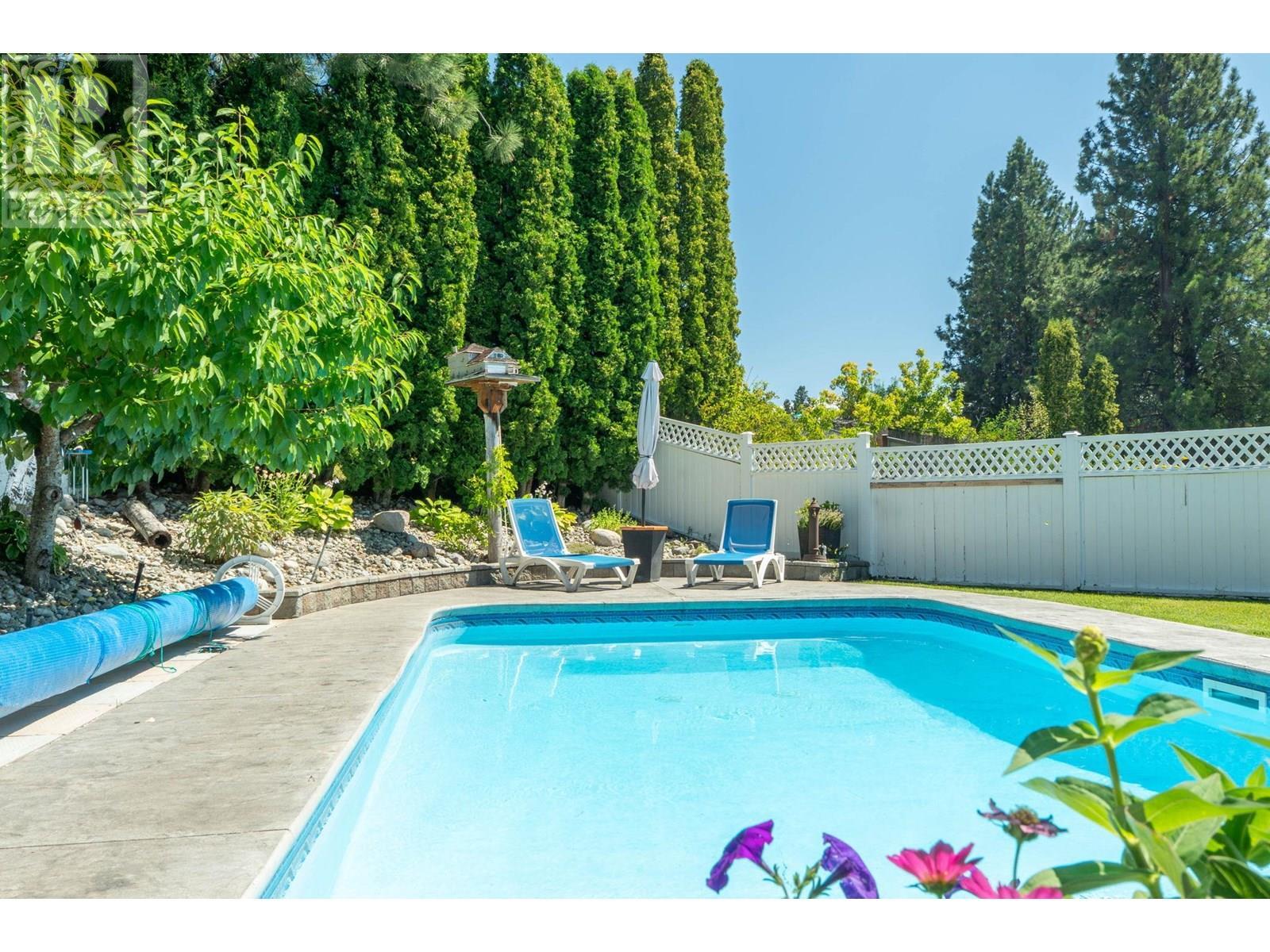 2395 Shannon Ridge Drive  West Kelowna BC V4T 1T1 photo