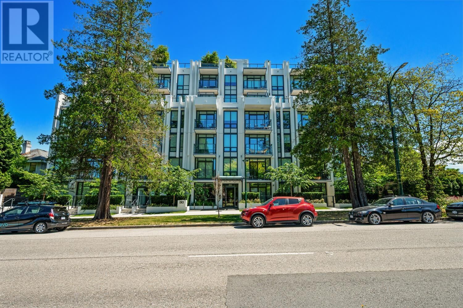 Property Photo: 4240 Cambie Street 106 BC V5Z 0K6