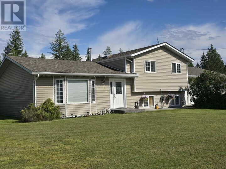 2802 Otter Road  Quesnel BC V2J 6L4 photo