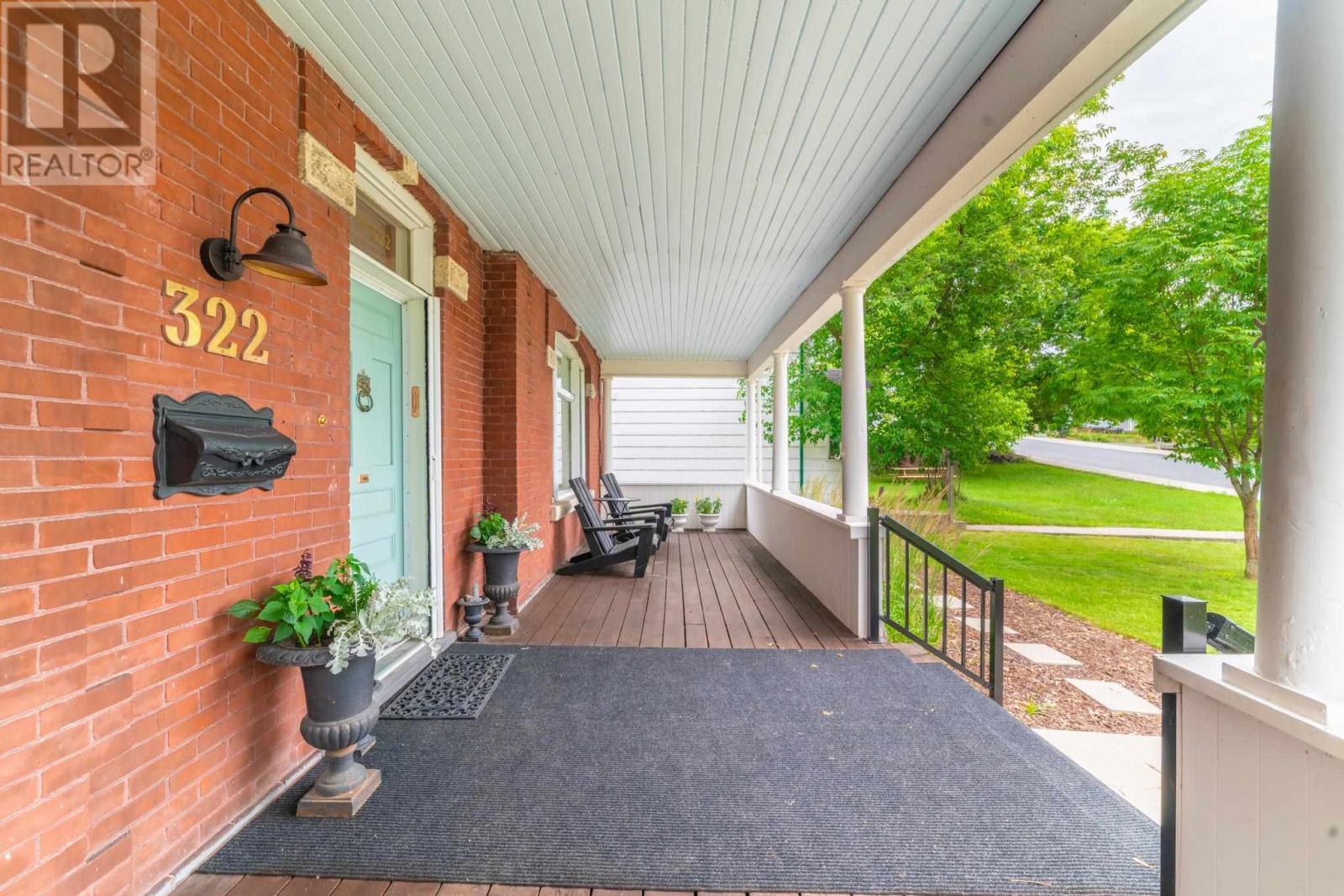 Property Photo:  322 Third Street South  ON P9N 1H9 