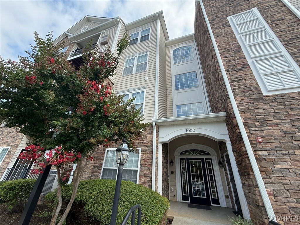 1000 Westwood Village Way 101  Midlothian VA 23114 photo